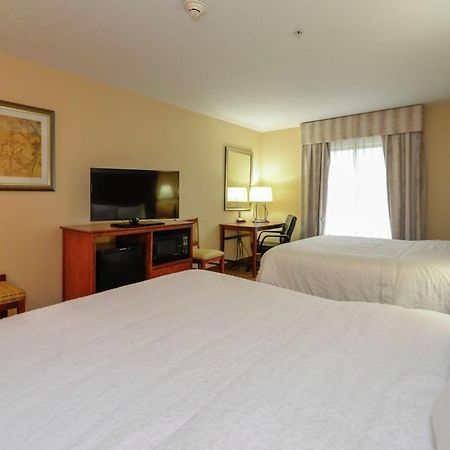 Hampton Inn&Suites Detroit/Chesterfield Extérieur photo