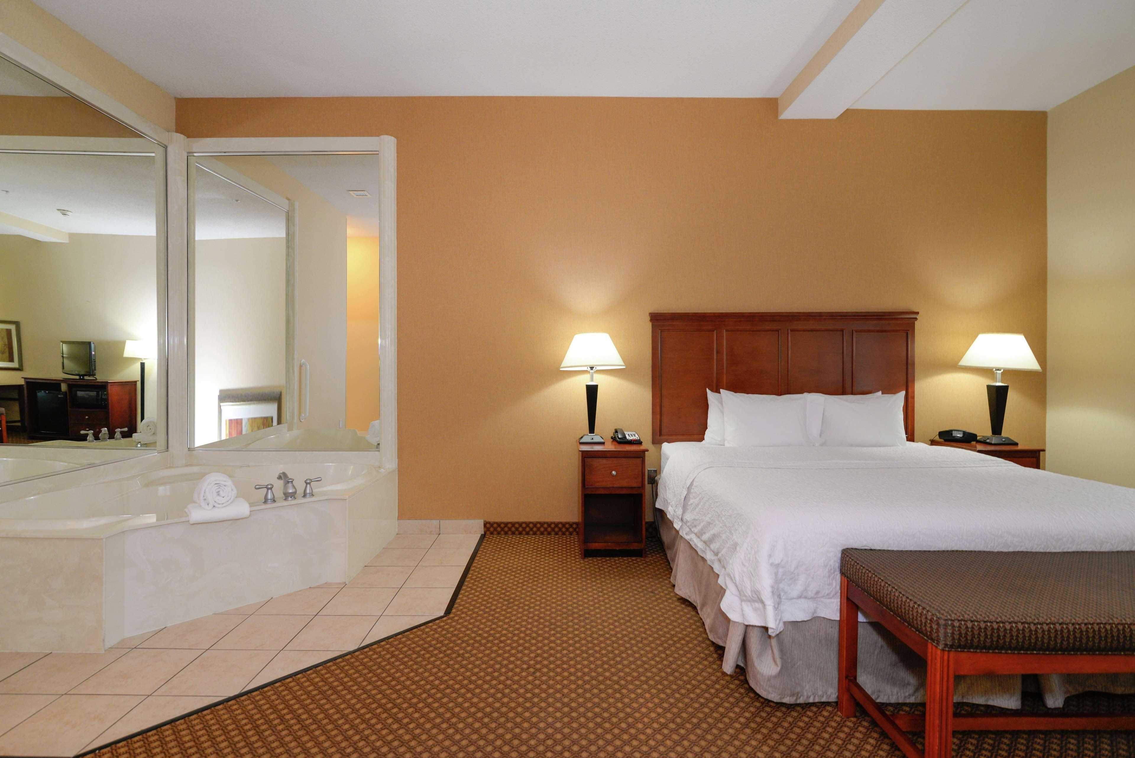 Hampton Inn&Suites Detroit/Chesterfield Extérieur photo