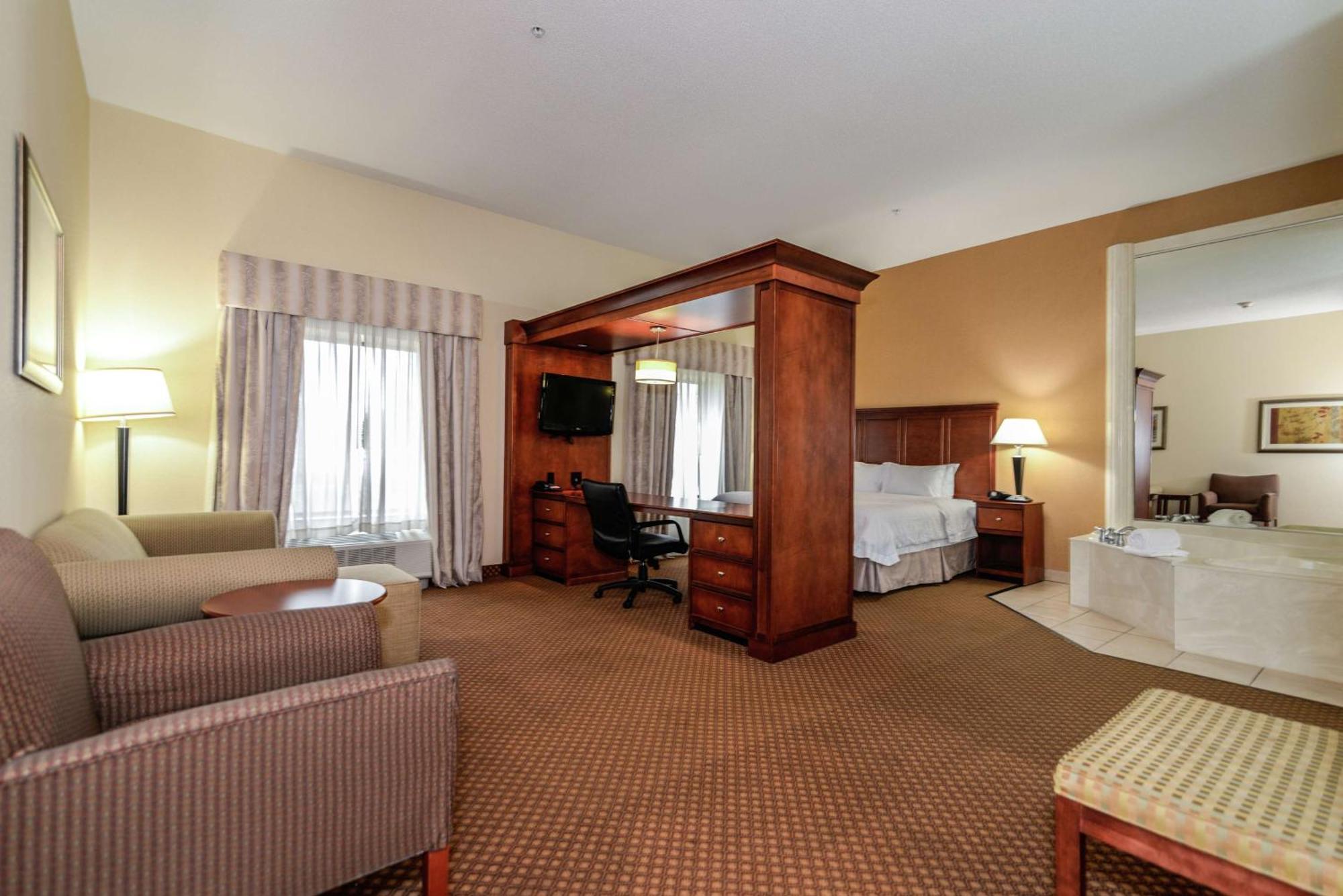 Hampton Inn&Suites Detroit/Chesterfield Extérieur photo