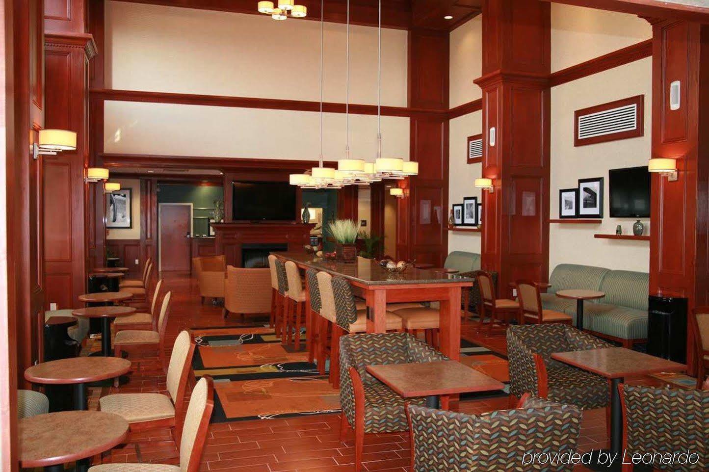 Hampton Inn&Suites Detroit/Chesterfield Restaurant photo